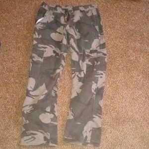 Wrangler camo pants
